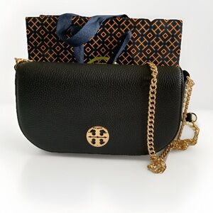 NWT Tory Burch Chelsea Pebbled Leather Convertible Crossbody